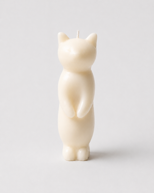 Grey Exim sculpted cat French Vanilla candle front view