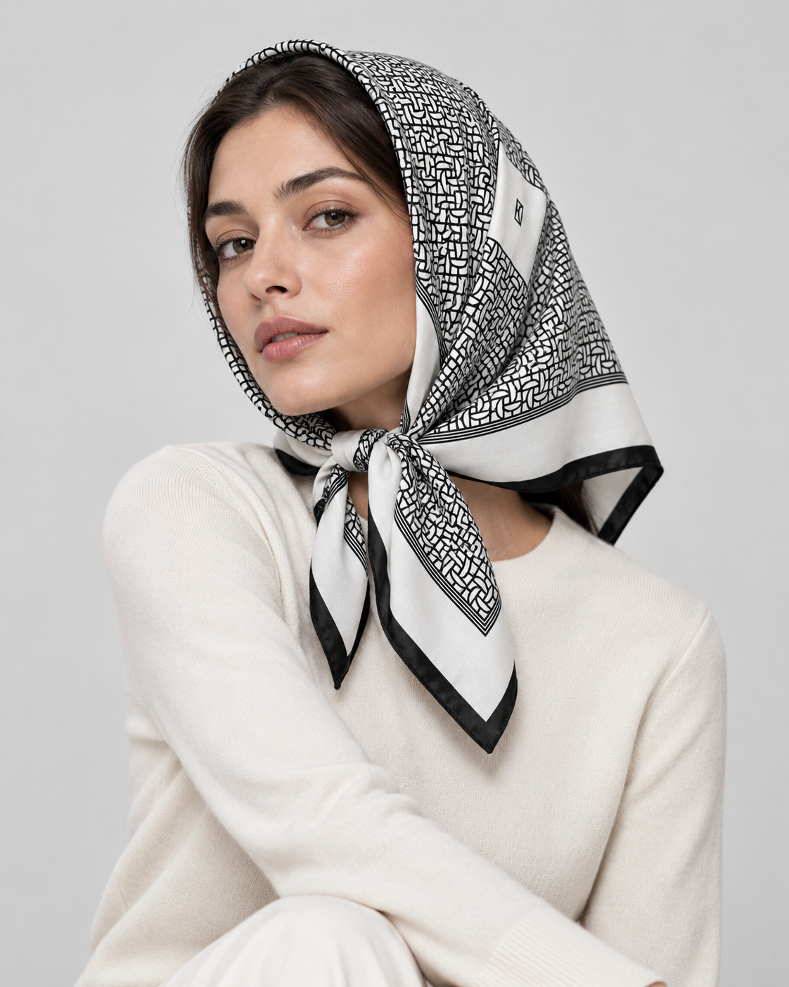 Geometric Pattern Printed Square Scarf