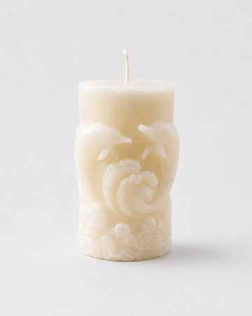 Dolphin & Ocean French Vanilla Candle